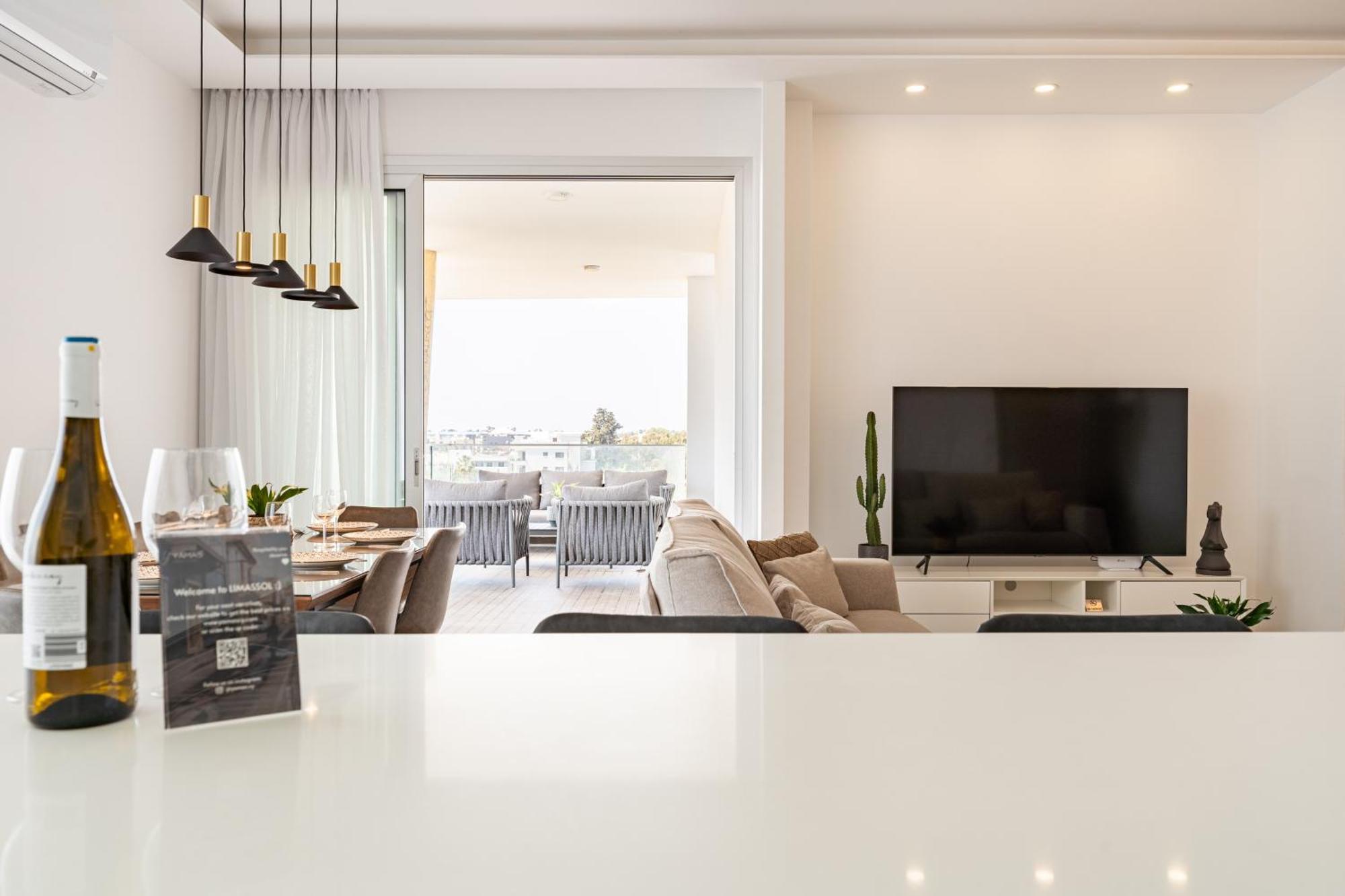 Yamas Urban Living Zakaki Pool Penthouses & Apartments 레메소스 외부 사진