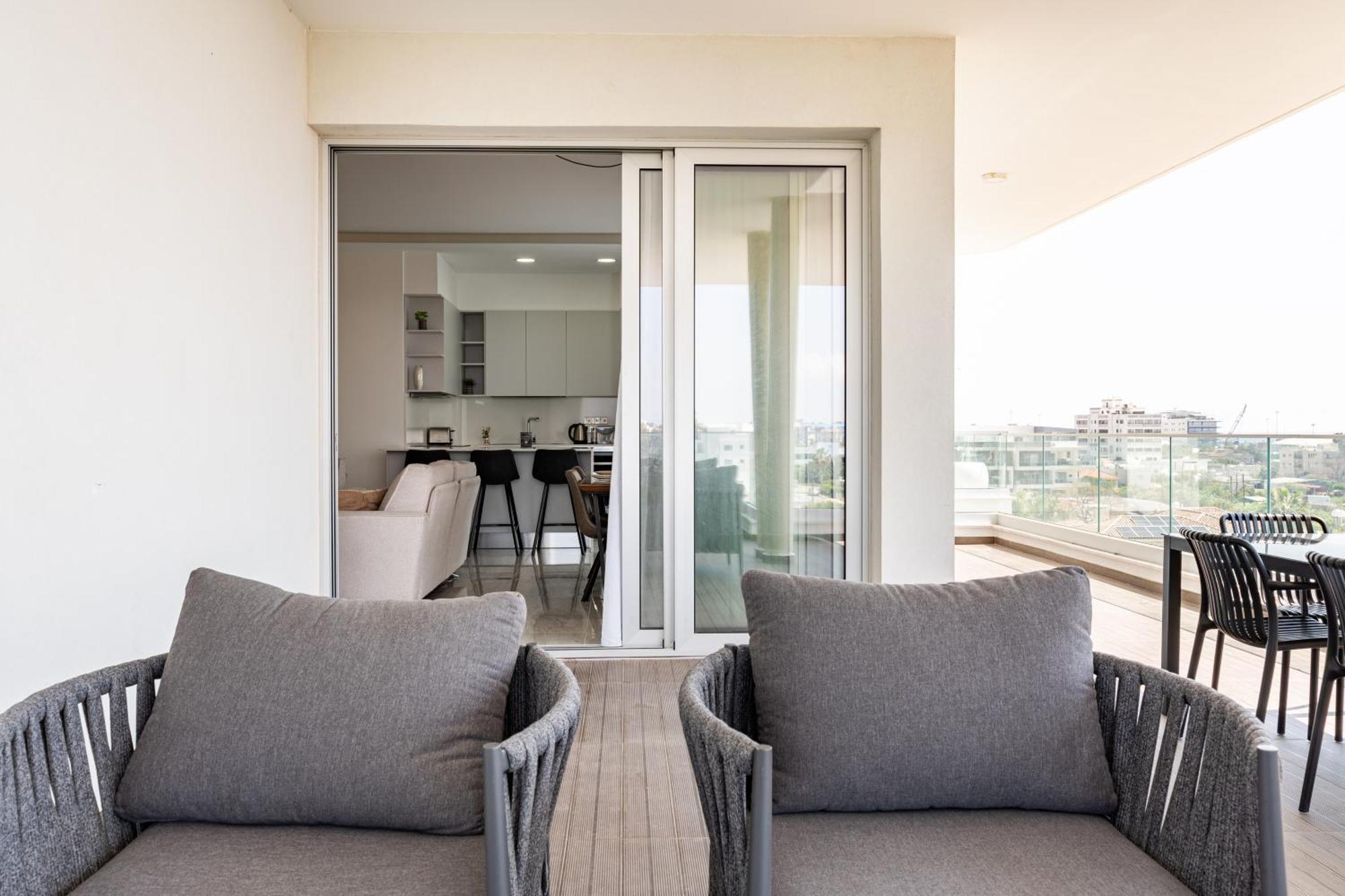 Yamas Urban Living Zakaki Pool Penthouses & Apartments 레메소스 외부 사진